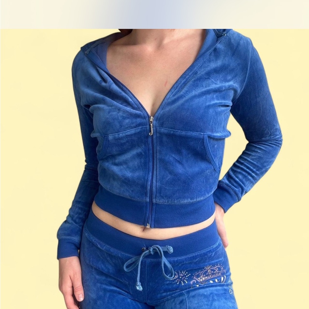 Juicy Couture Blue Velour Tracksuit - Picture 6 of 8